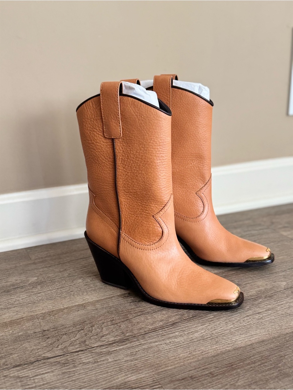 Tory Burch Western Mid Boots 75mm Brandy Gold Accent Nevada Leather Size 7.5 Tan